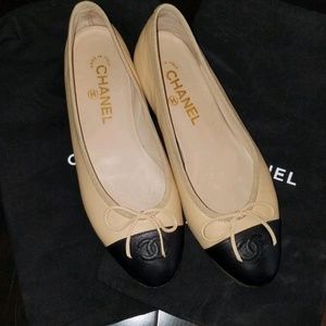 Authentic CHANEL Cap toe Ballet Flat